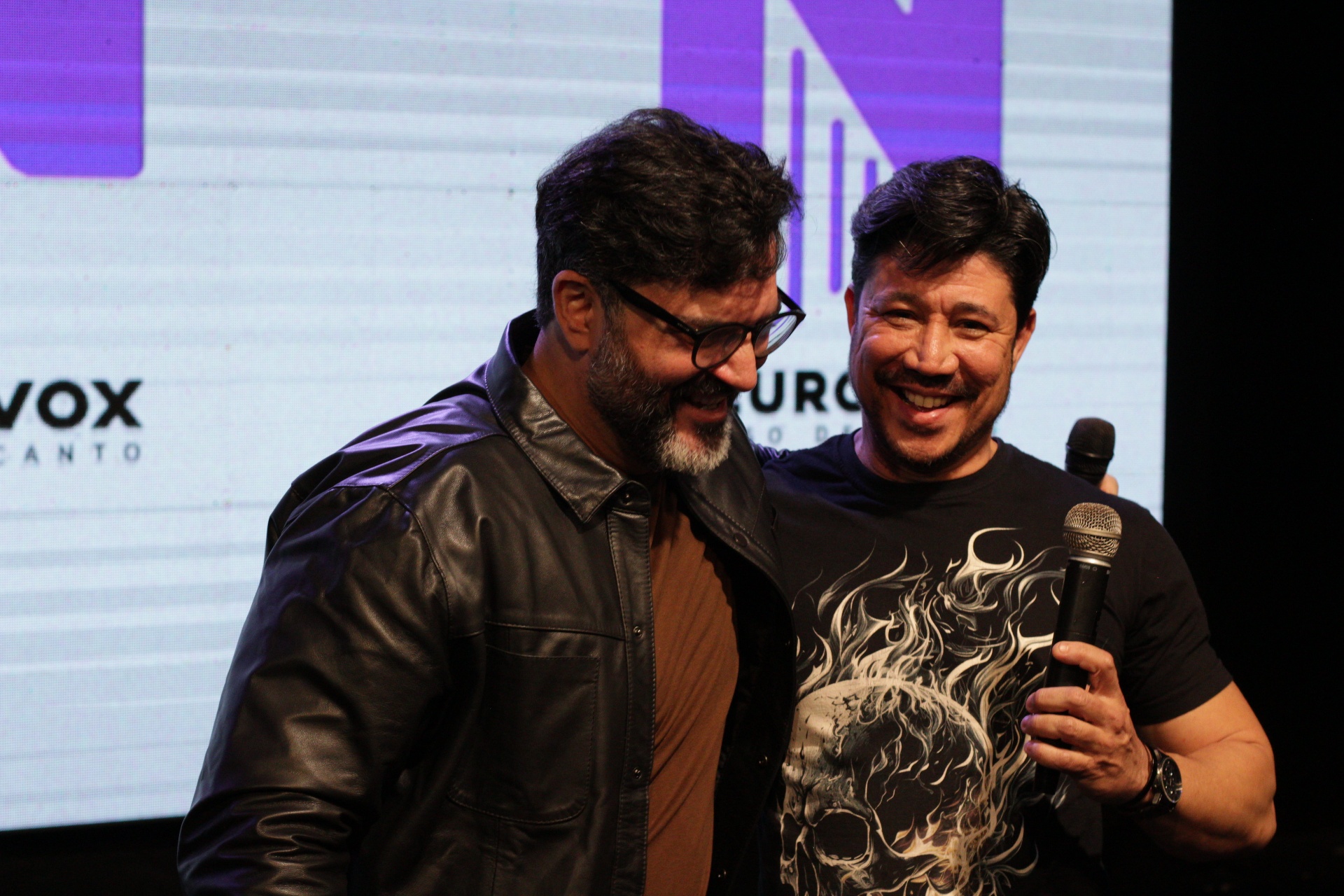 Momento de celebração no palco